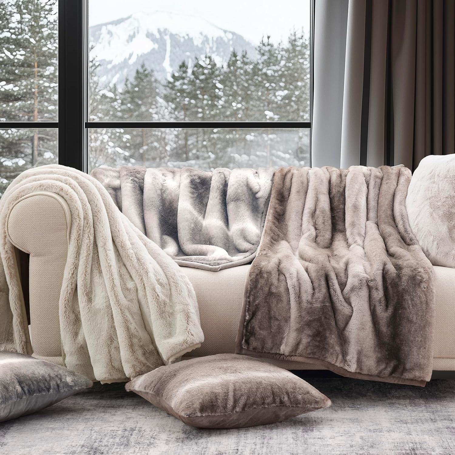 EVERGRACEHOME Mink Faux Fur Throw Blanket | Ultra-Soft Reversible Ombré Plush Blanket (60” x 80”)