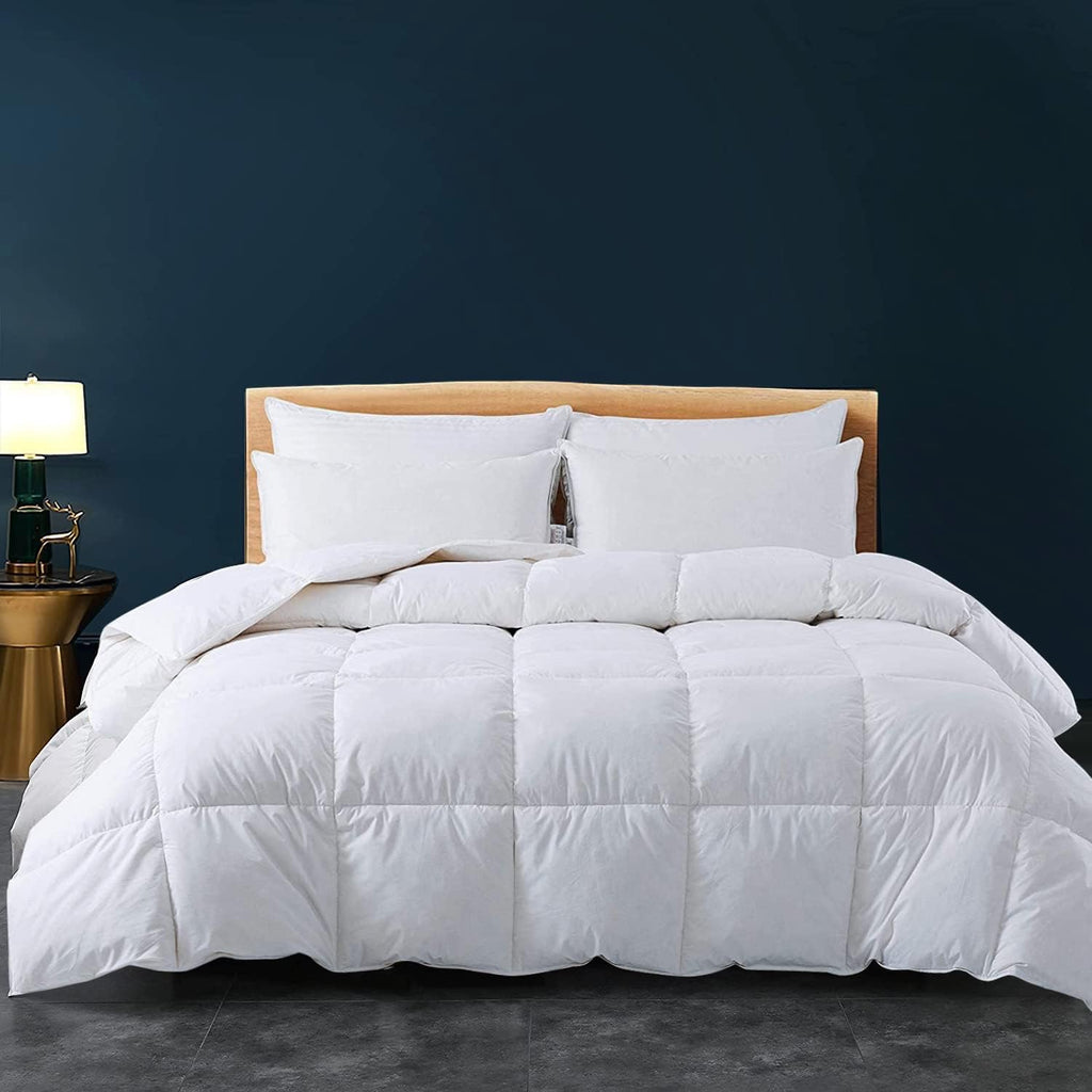 Cozynight All-Season Down Alternative Comforter (Queen) | Lightweight Reversible Duvet Insert with Corner Tabs