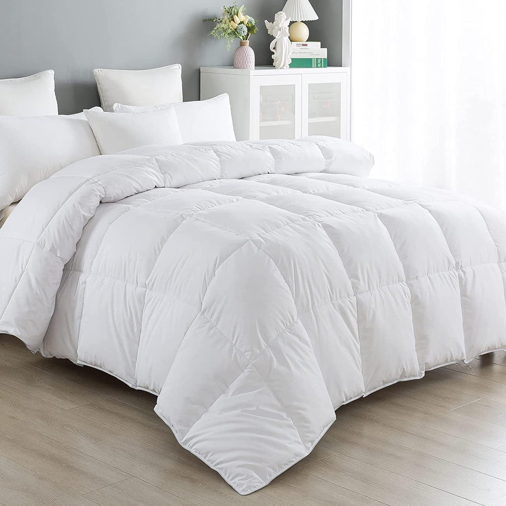 Cozynight All-Season Down Alternative Comforter (Queen) | Lightweight Reversible Duvet Insert with Corner Tabs