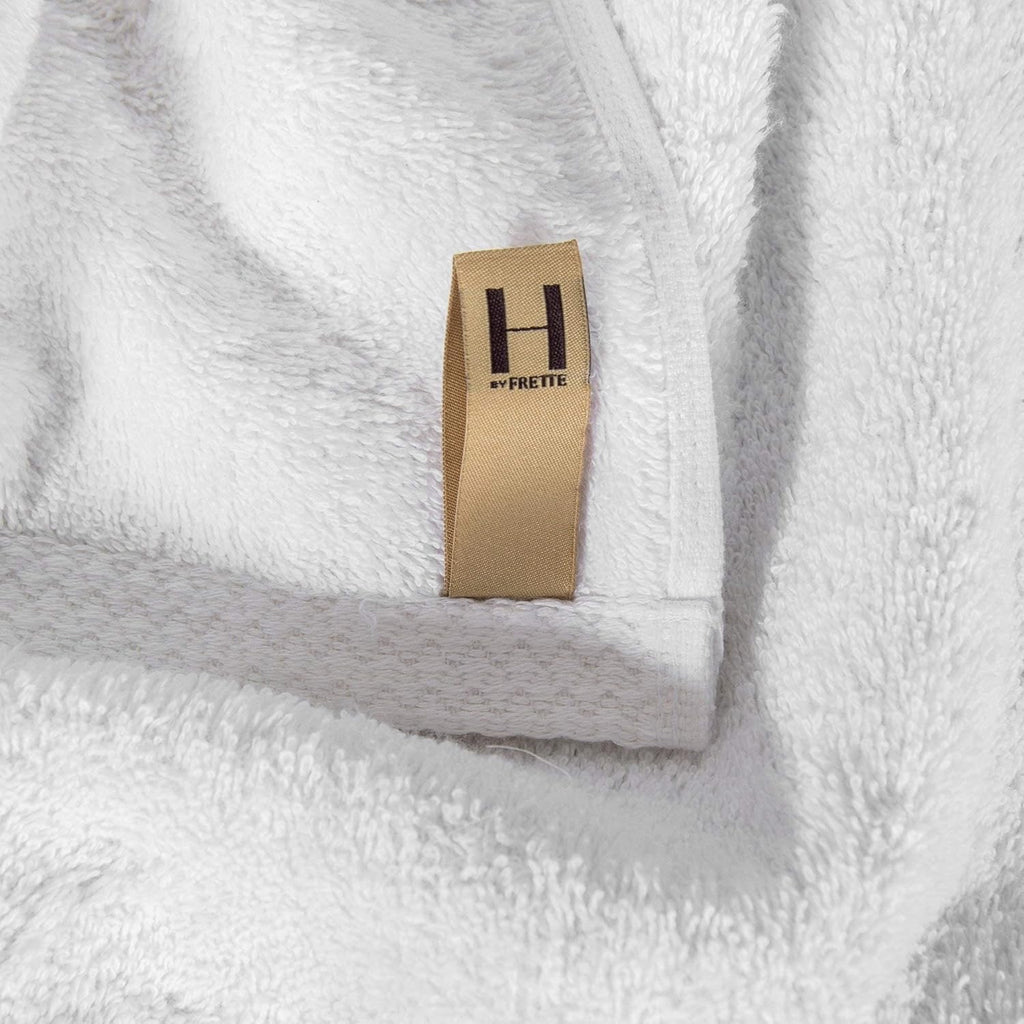 H by Frette Simple Border Bath Bundle | Luxury 100% Cotton Towels & Bath Mat Set