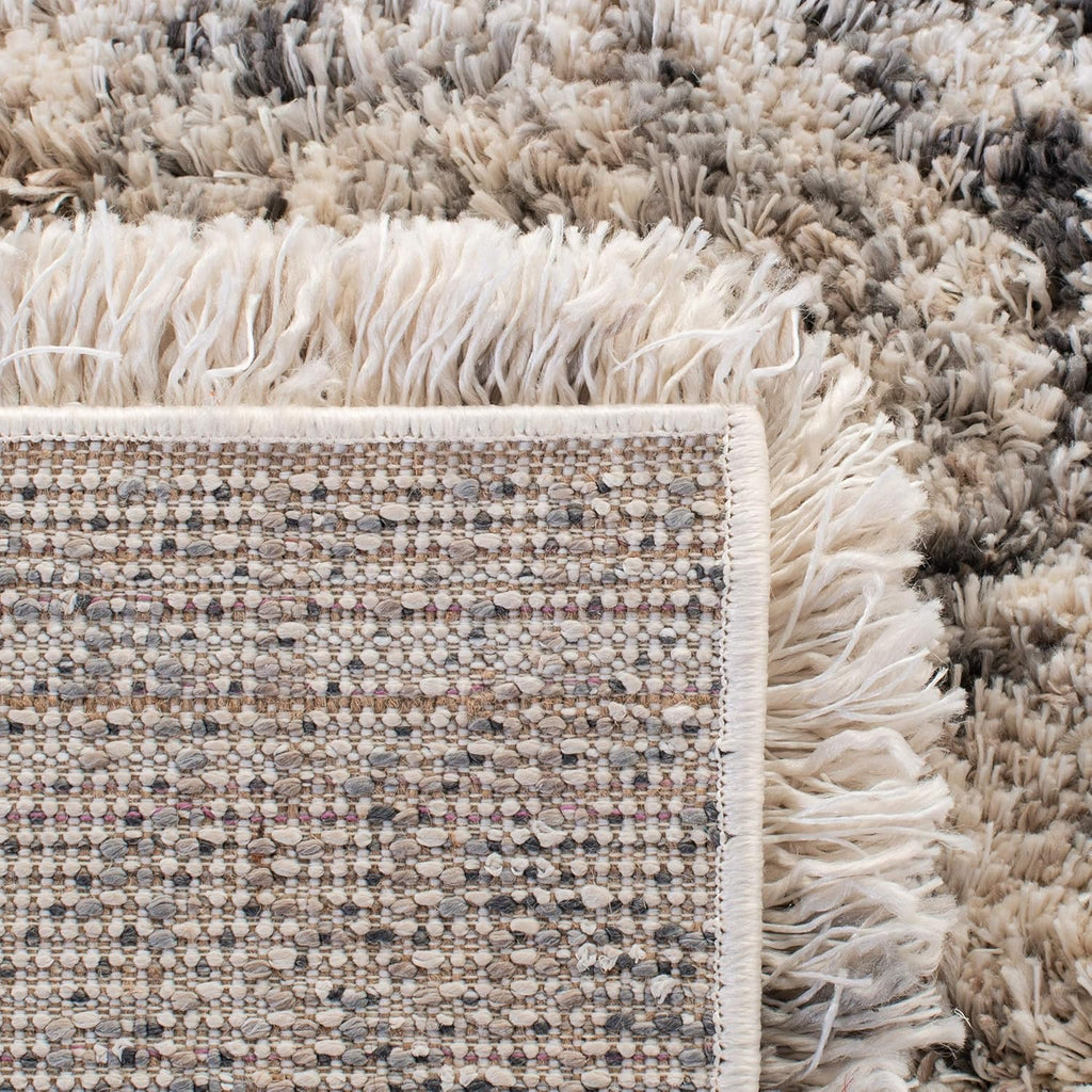 SAFAVIEH Iceland Shag Area Rug | Cream & Grey 5'3" x 7'6" Plush Modern Shag Rug