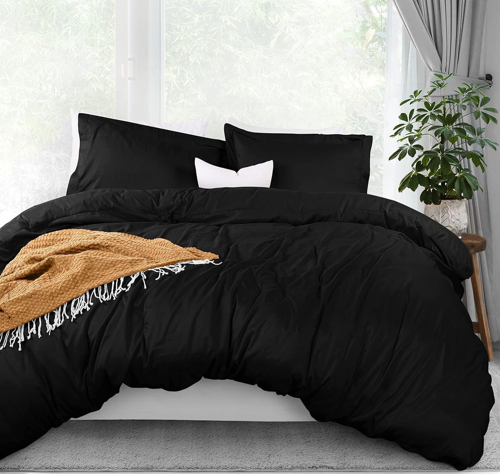 Utopia Bedding Full Size Duvet Cover Set (3-Piece) | Zipper Closure Comforter Cover with Pillow Shams – Black