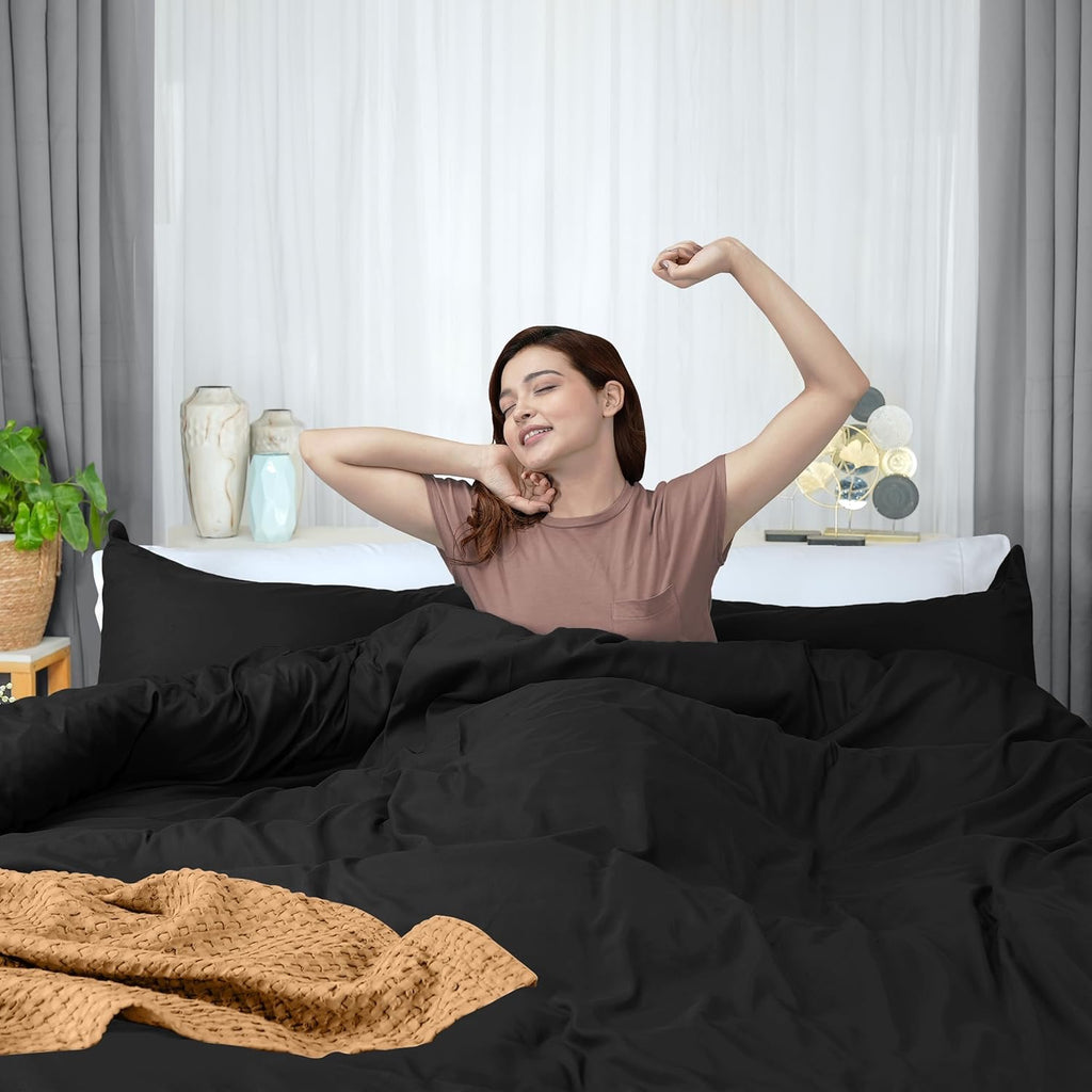 Utopia Bedding Full Size Duvet Cover Set (3-Piece) | Zipper Closure Comforter Cover with Pillow Shams – Black
