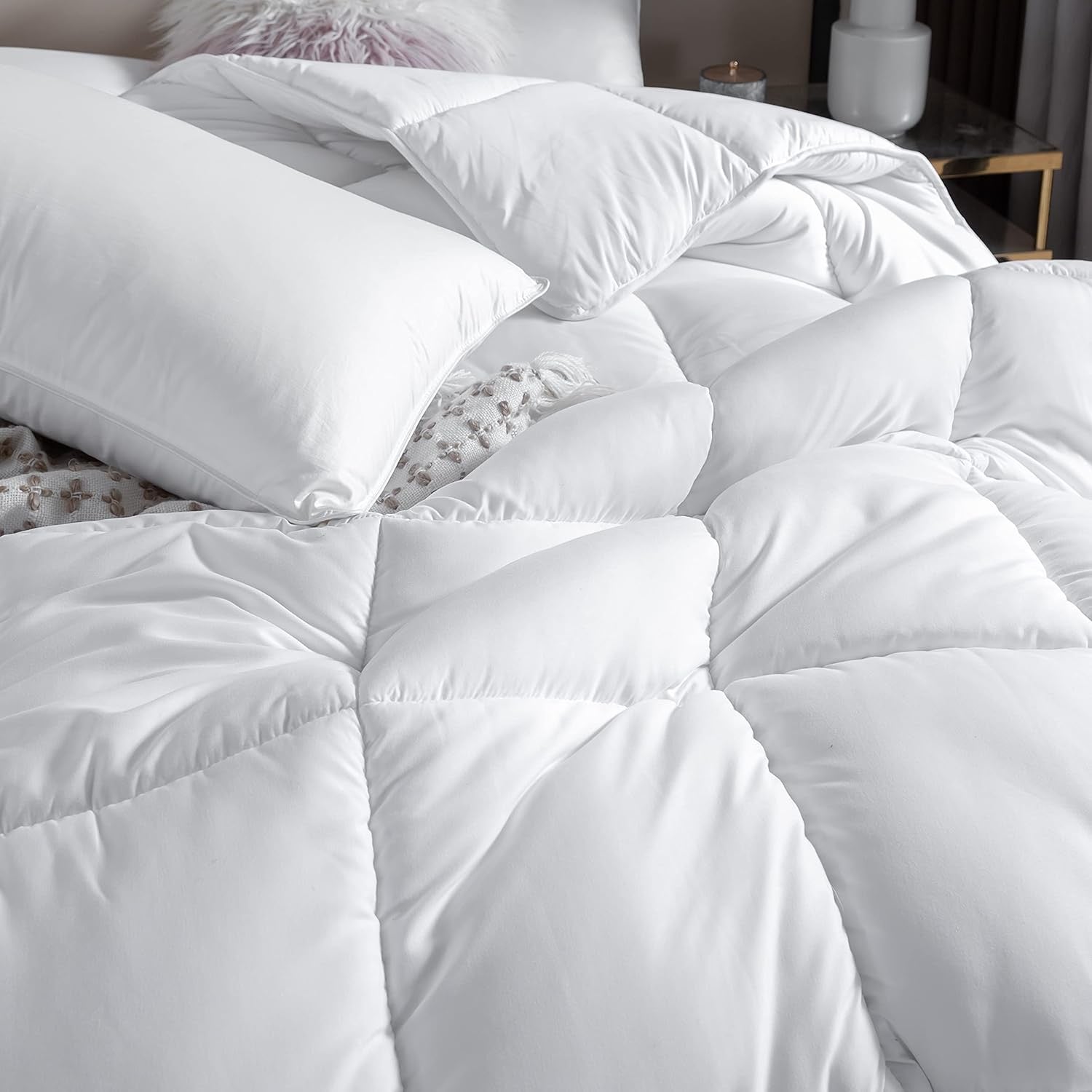 Extra Warm Down Alternative Comforter – Queen Size | Heavyweight All-Season Duvet Insert (90” x 90”)
