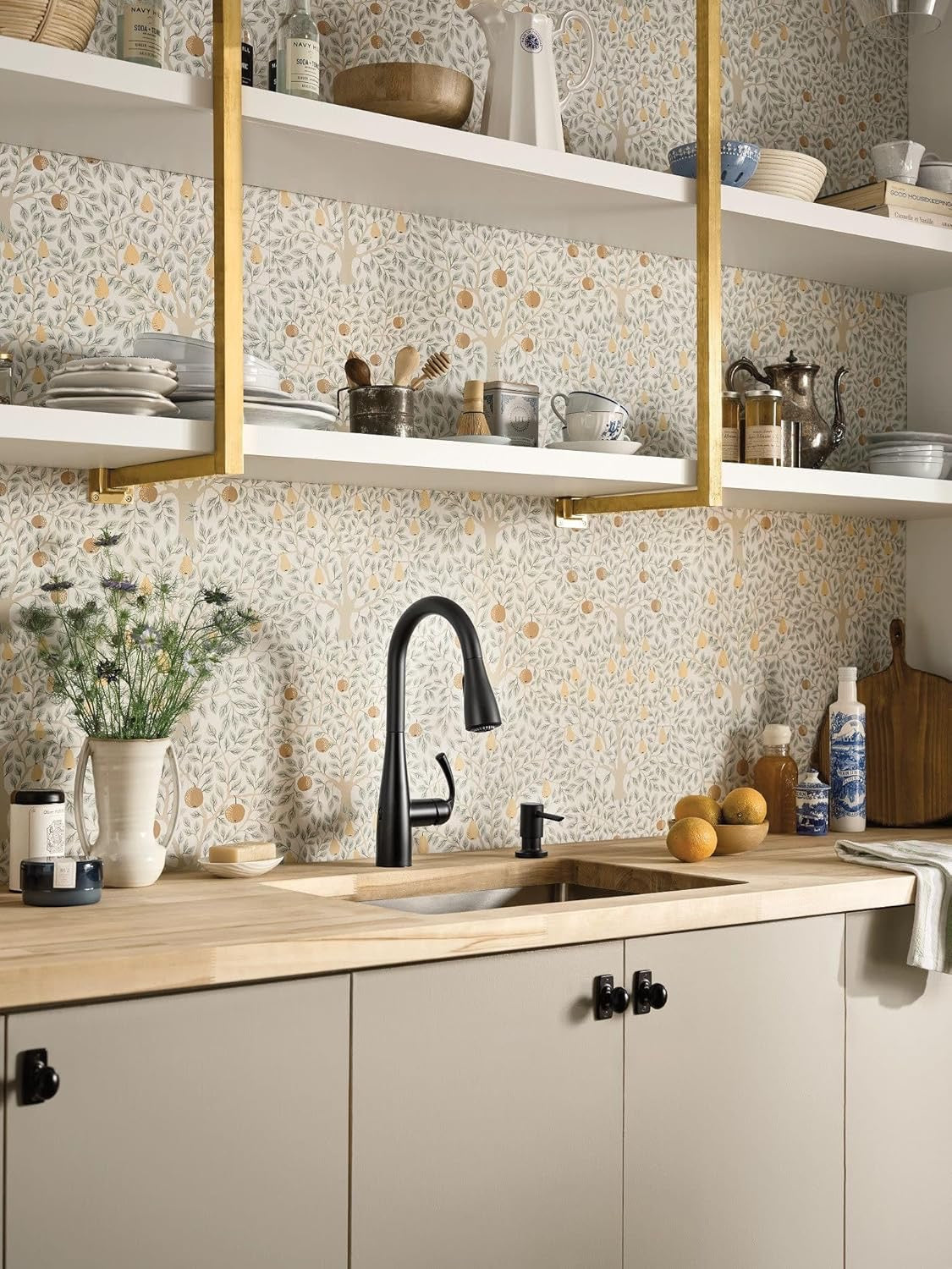 Moen Essie MotionSense Wave Touchless Kitchen Faucet Matte Black 87014EWBL | Pulldown Sprayer with Soap Dispenser & Power Clean