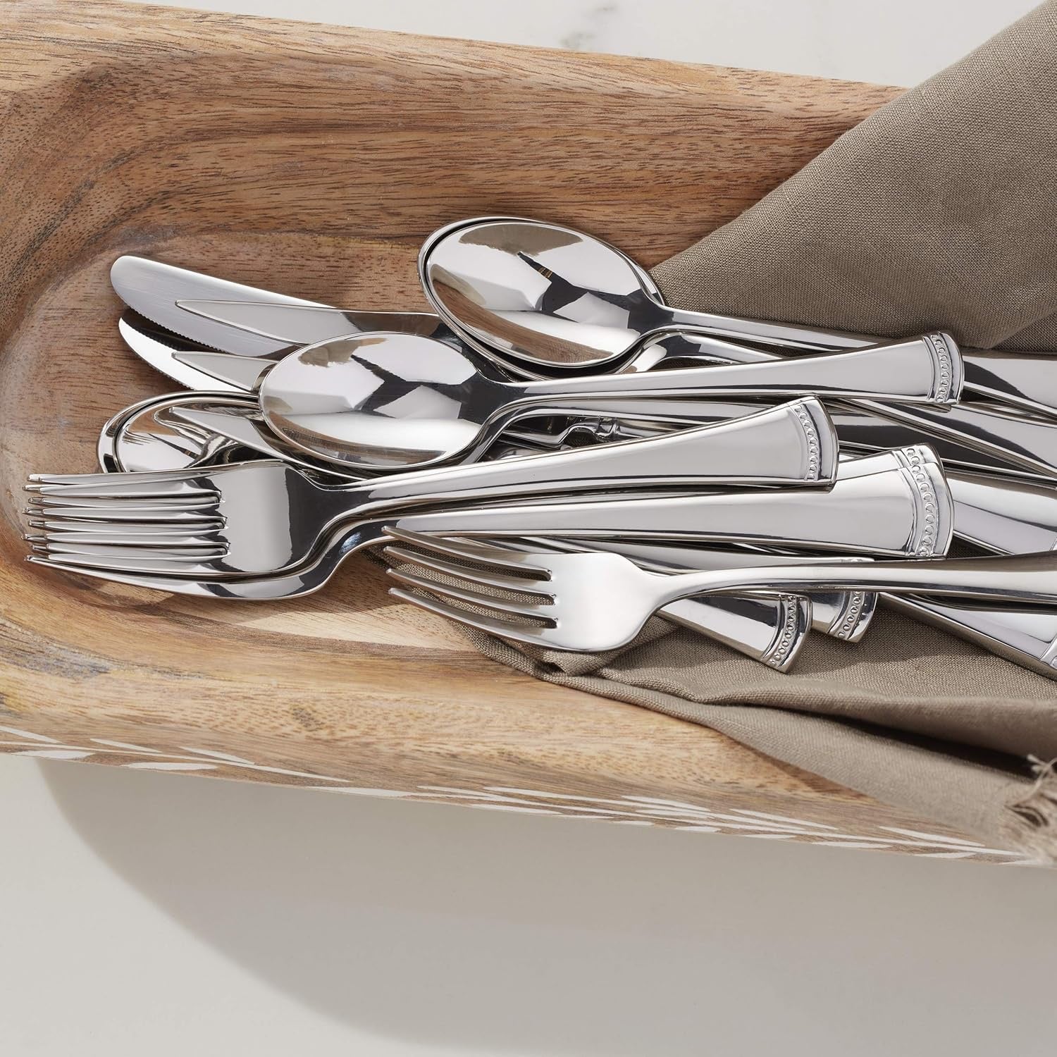 Lenox Portola 65-Piece Flatware Set | 18/10 Stainless Steel Silverware Set for 12 with Serving Utensils (Classic Elegant Cutlery Set)