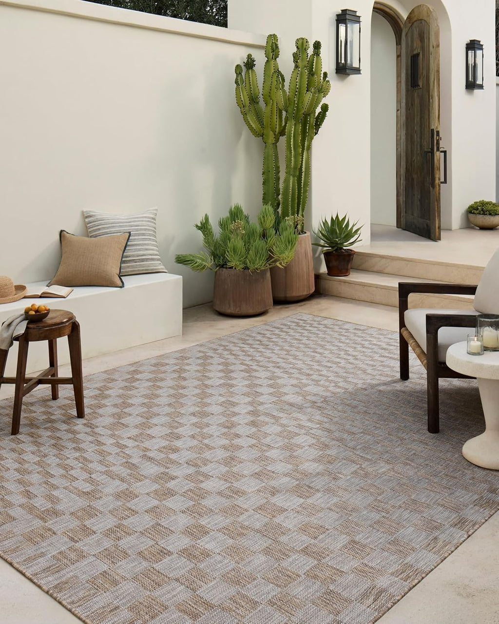 Loloi Amber Lewis Topanga TOP-03 Indoor/Outdoor Area Rug | Natural & Dove 6'7" x 9'4"