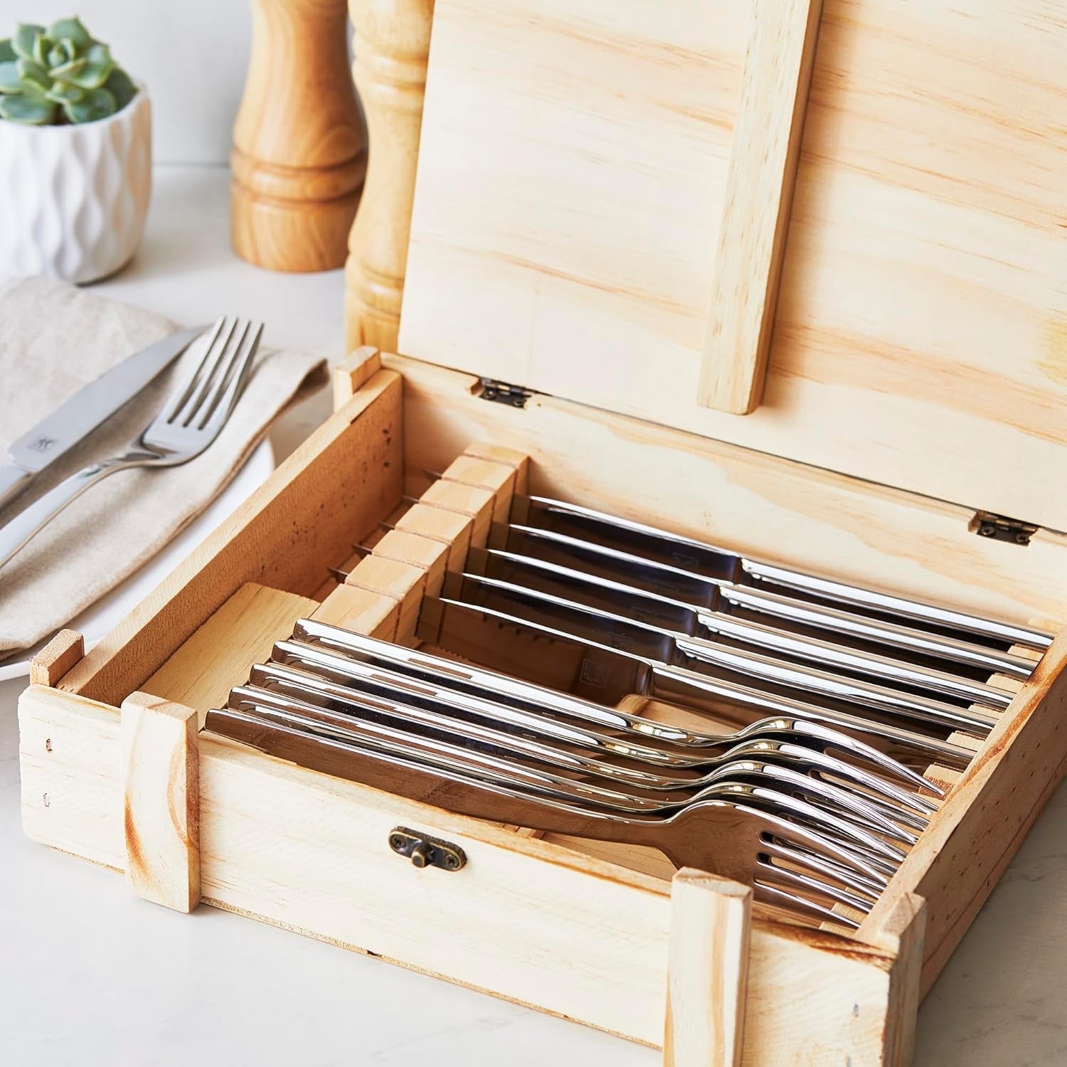 ZWILLING Steak Dinner 12-Piece Set | Stainless Steel Steak Knives & Forks with Presentation Box (Premium Steak Cutlery Gift Set)
